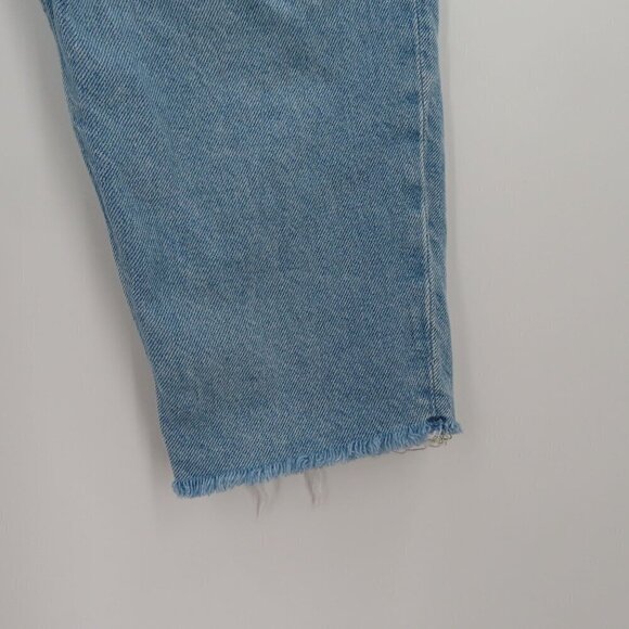 Old Navy Womens 6 High Rise Slouchy Taper Light Wash Denim Jeans Button Fly - Picture 4 of 10